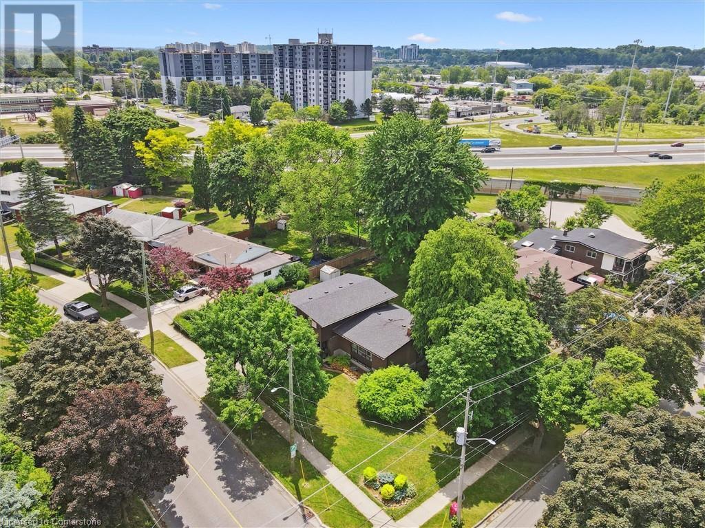 Property at 321 DIXON Street image 5