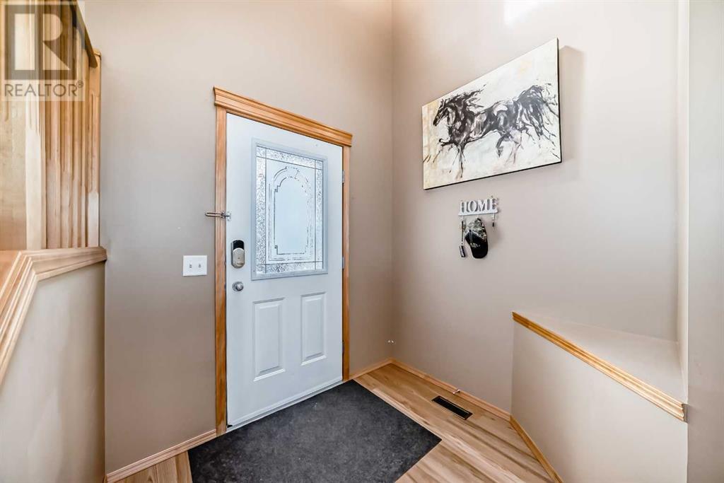 Property at 176 Cranwell Crescent SE image 3