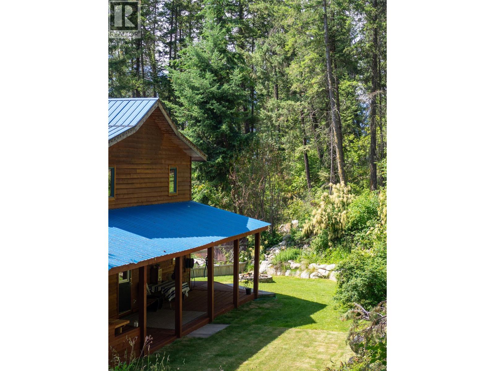 11200 Highway 3a Highway, Sanca, British Columbia  V0B 1A2 - Photo 8 - 10352655