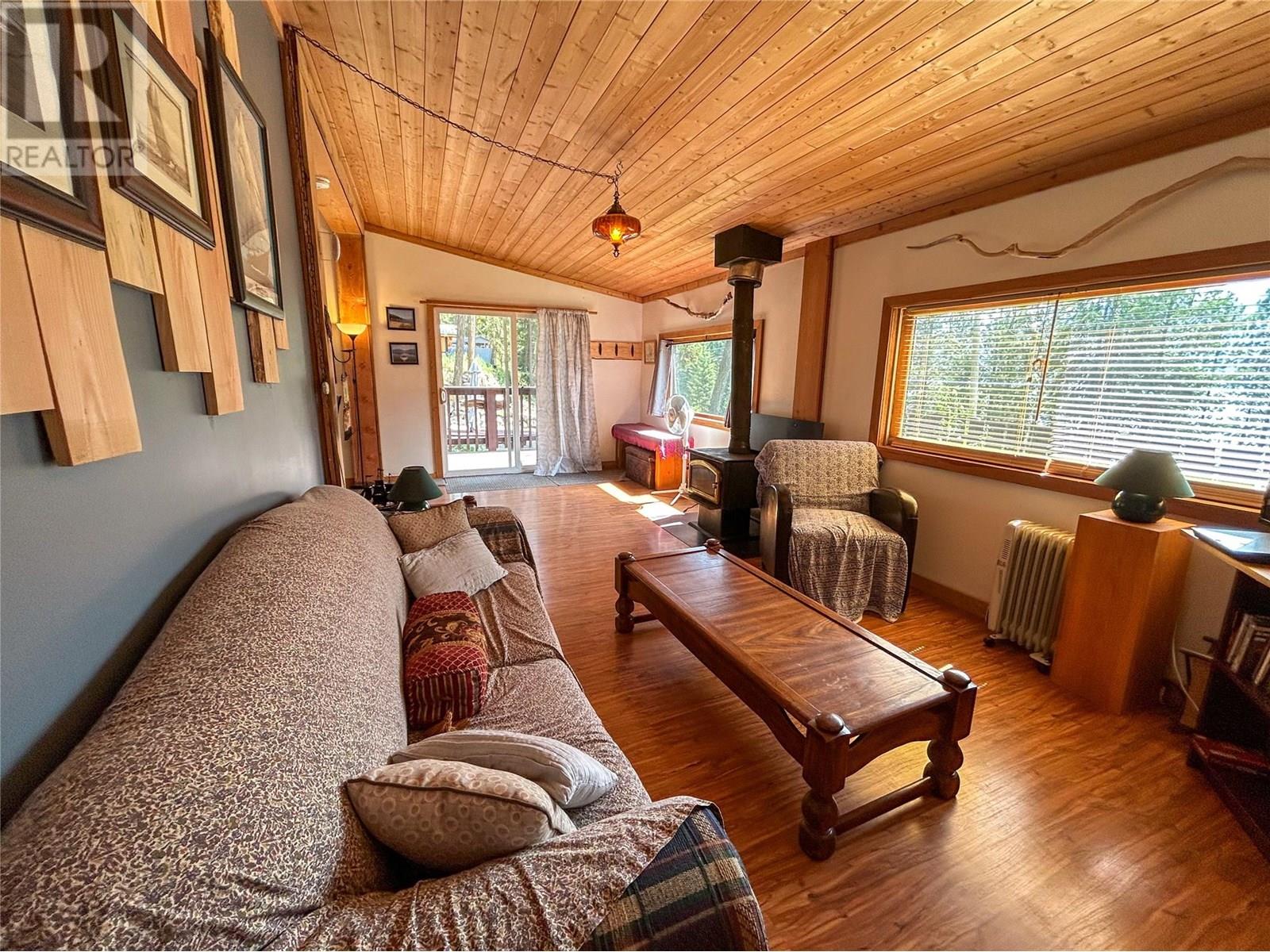 11200 Highway 3a Highway, Sanca, British Columbia  V0B 1A2 - Photo 59 - 10352655