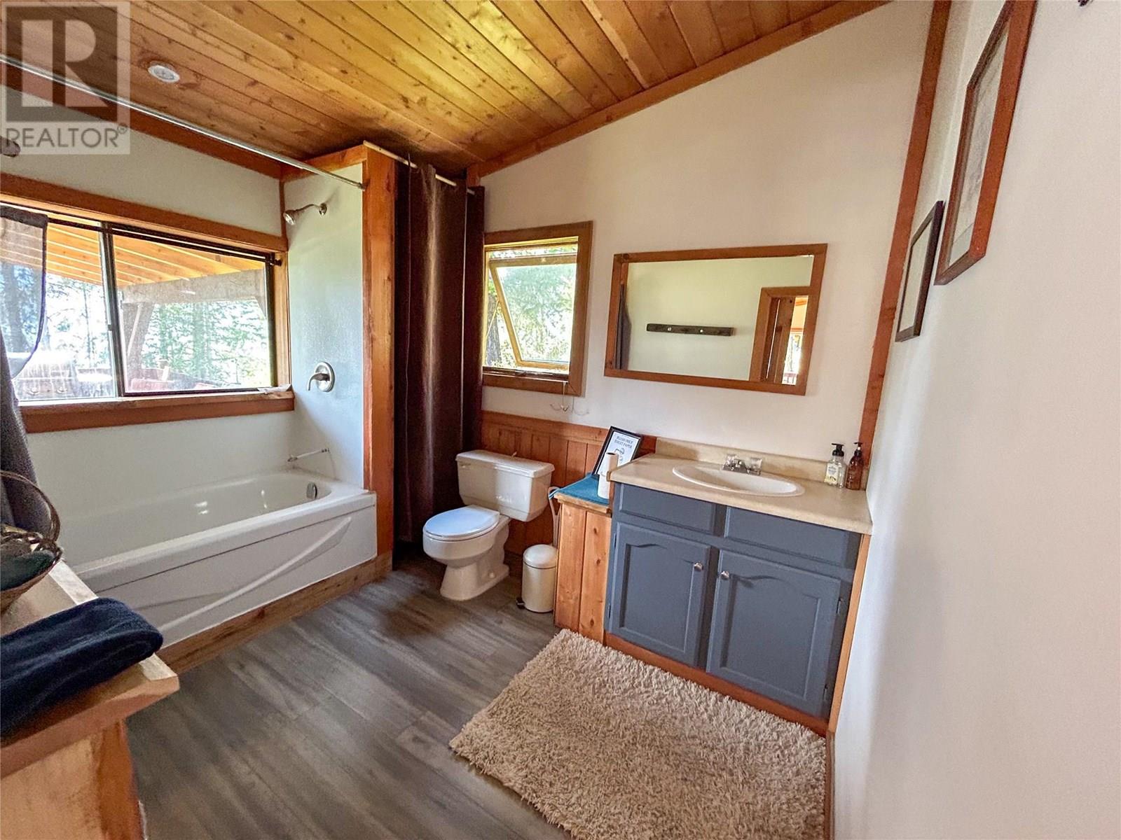 11200 Highway 3a Highway, Sanca, British Columbia  V0B 1A2 - Photo 60 - 10352655