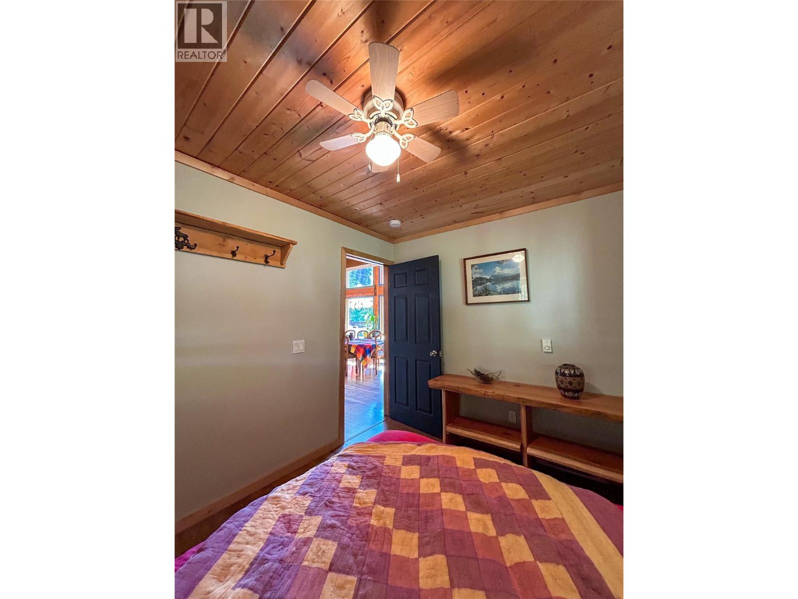 11200 Highway 3a Highway, Sanca, British Columbia  V0B 1A2 - Photo 37 - 10352655