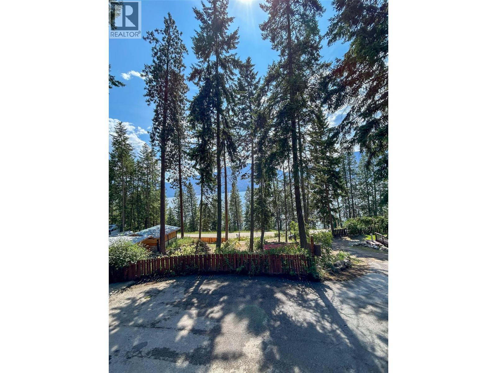 11200 Highway 3a Highway, Sanca, British Columbia  V0B 1A2 - Photo 48 - 10352655