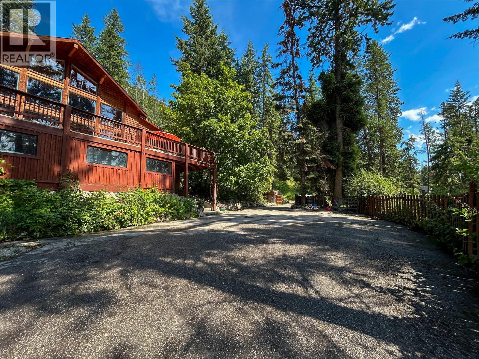 11200 Highway 3a Highway, Sanca, British Columbia  V0B 1A2 - Photo 4 - 10352655