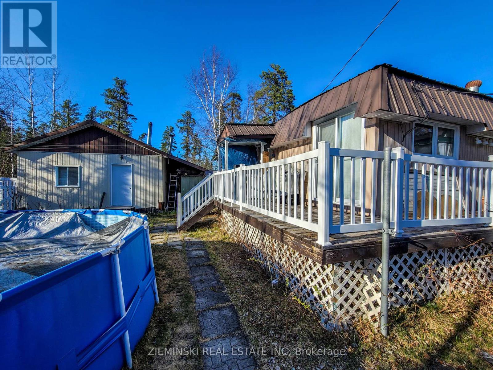 18-8885 Hwy 11 Highway, Iroquois Falls, Ontario P0K 1G0 - Photo 2 - T12139940