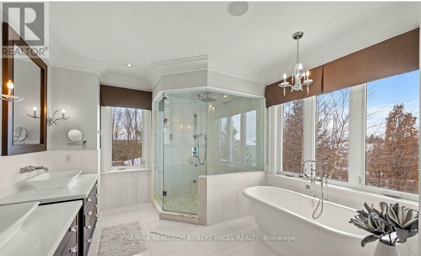 50 Evita Court, Vaughan, Ontario  L4J 8K6 - Photo 30 - N12228400