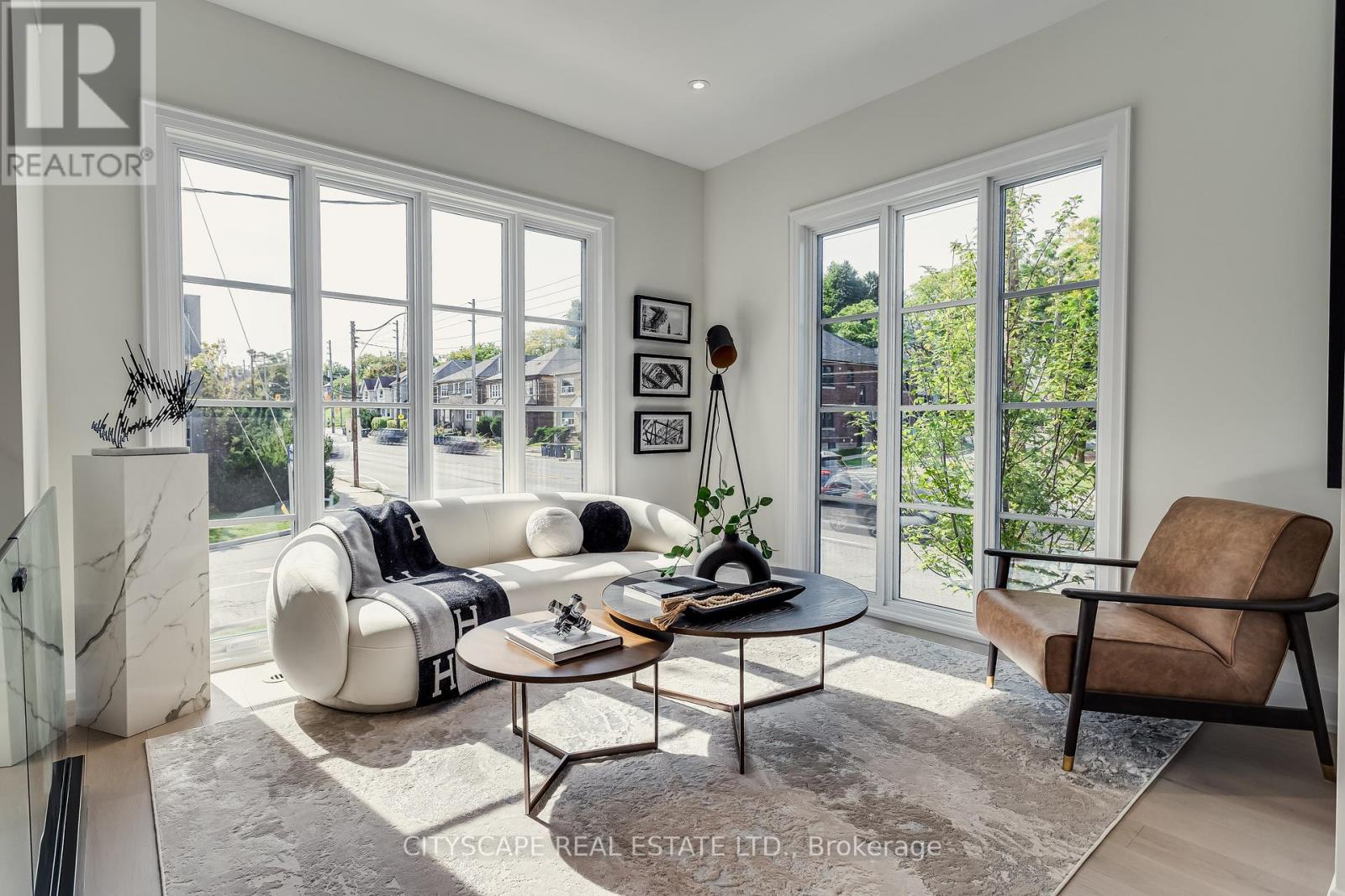 372 Briar Hill Avenue, Toronto (Lawrence Park South), Ontario  M4R 1J2 - Photo 7 - C12229938
