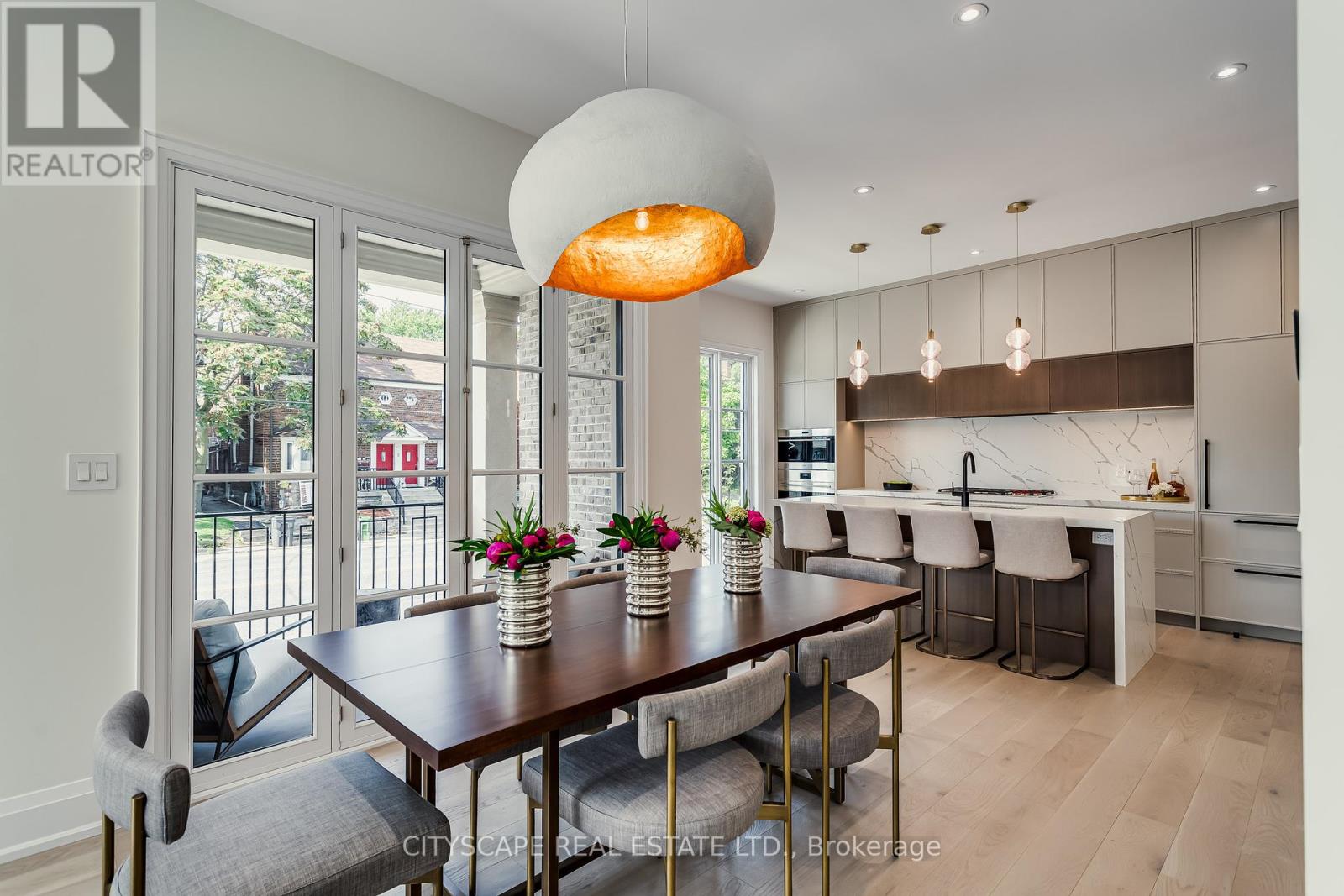 372 Briar Hill Avenue, Toronto (Lawrence Park South), Ontario  M4R 1J2 - Photo 9 - C12229938