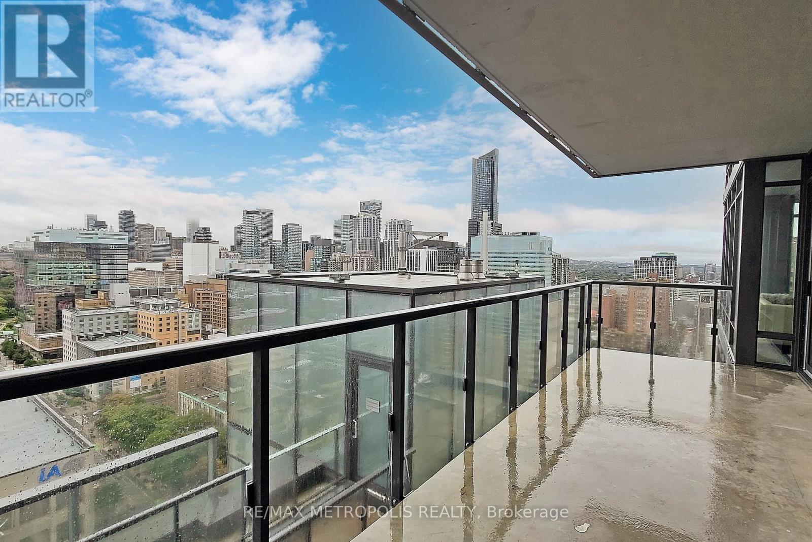 2102 - 488 University Avenue, Toronto, Ontario  M5G 0C1 - Photo 38 - C12230046