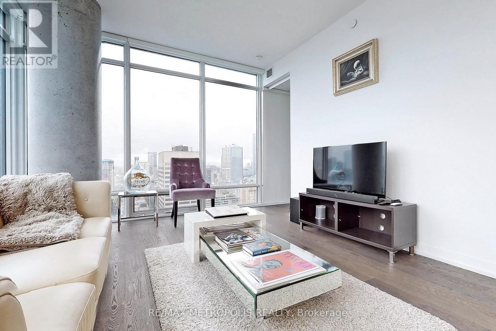 2102 - 488 University Avenue, Toronto, Ontario  M5G 0C1 - Photo 6 - C12230046