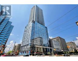 2102 - 488 UNIVERSITY AVENUE, Toronto, Ontario