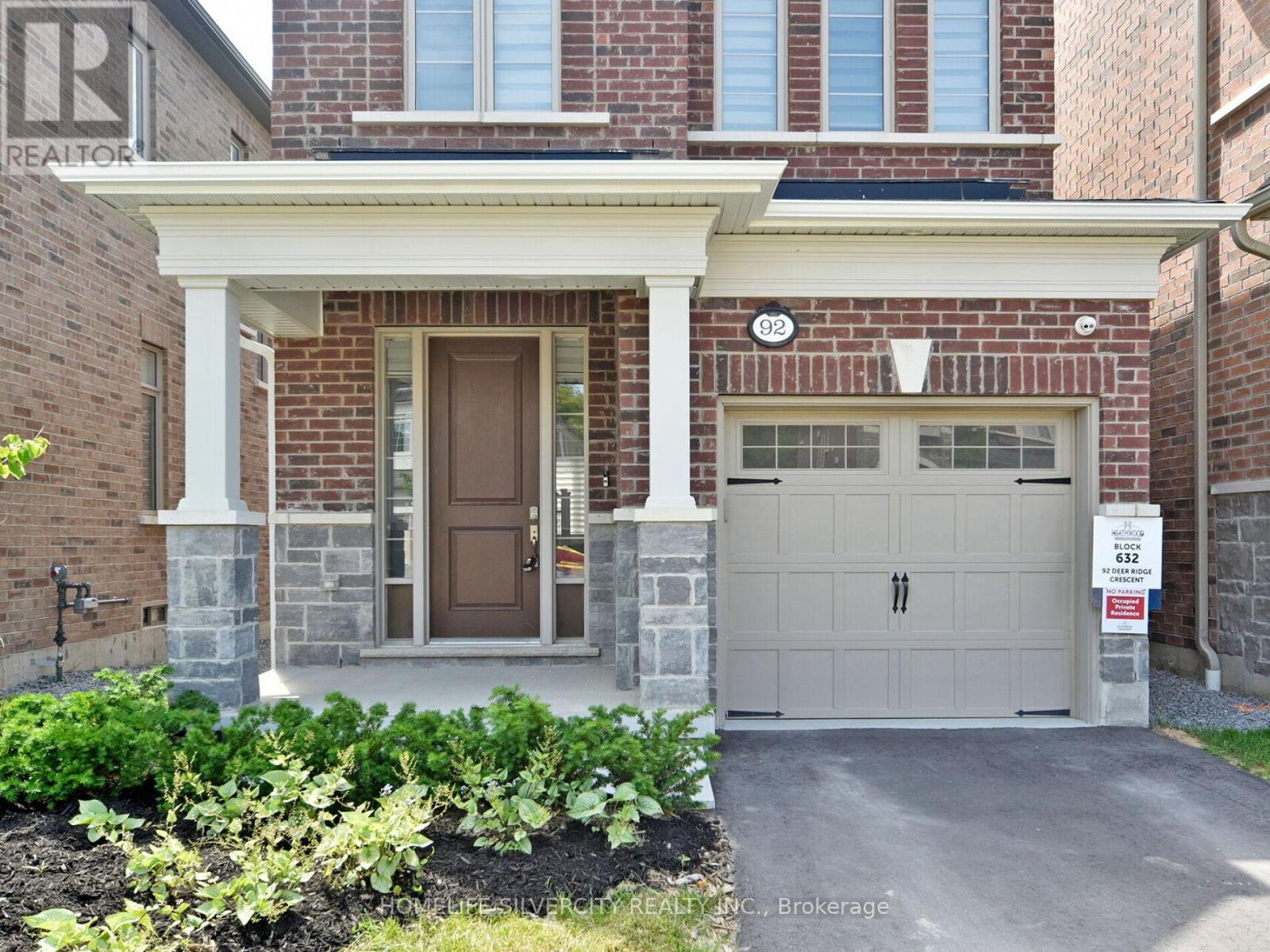 Property at 92 DEER RIDGE CRESCENT image 3