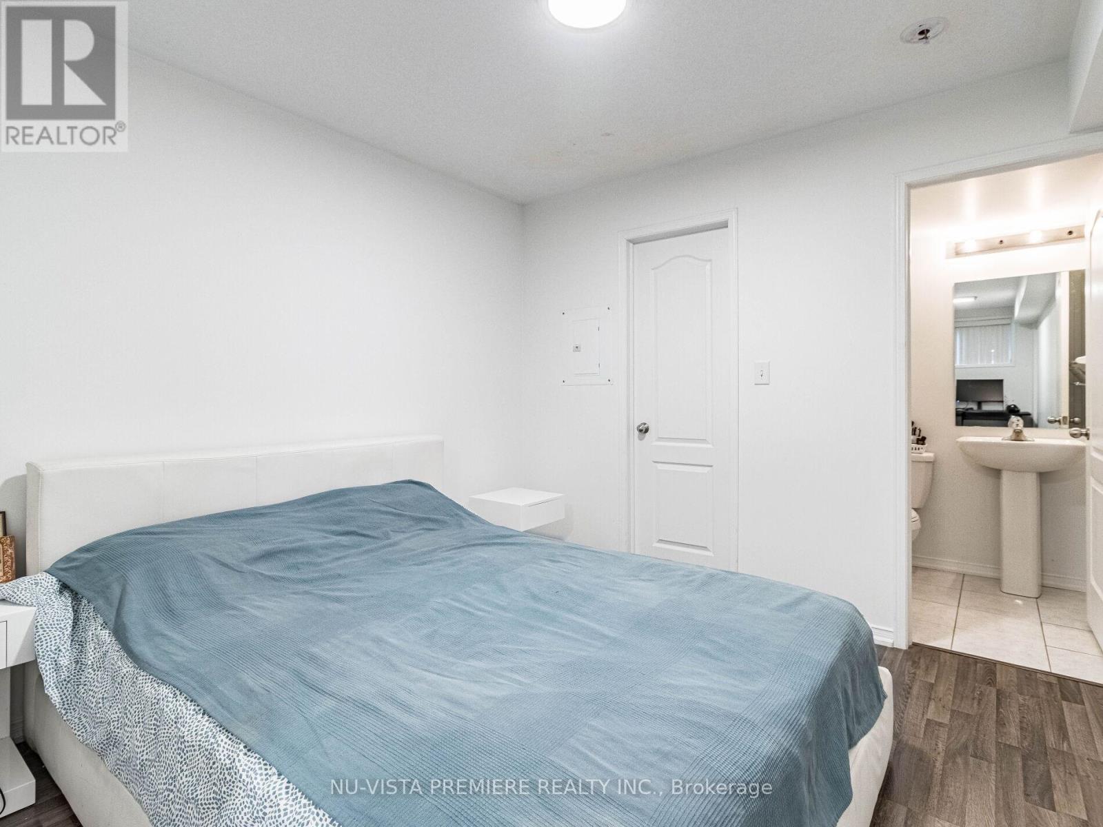22 - 2488 Post Road, Oakville, Ontario  L6H 0K1 - Photo 37 - W12230273