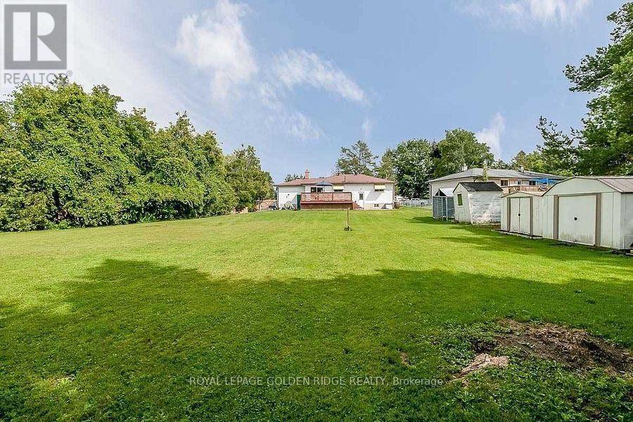 2082 Lea Road, Innisfil, Ontario  L9S 1T3 - Photo 13 - N12230157