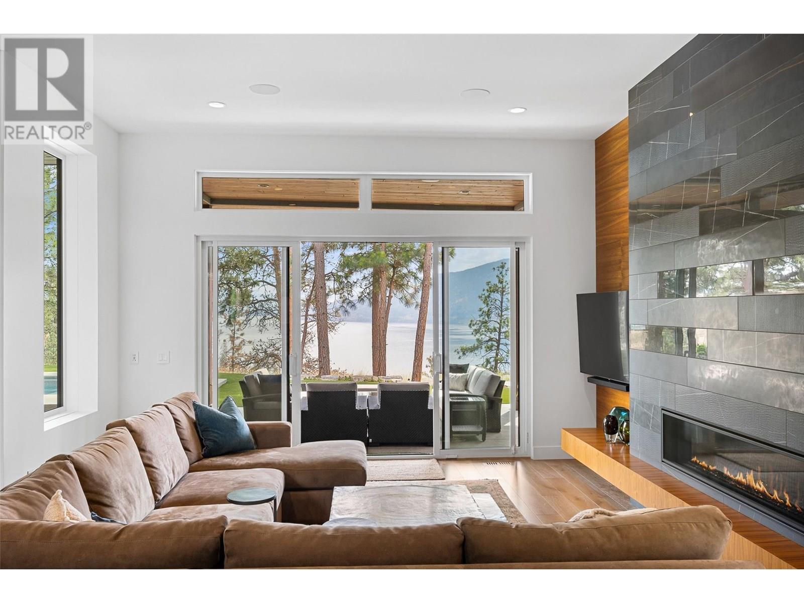 Property at 9708 Benchland Drive image 3