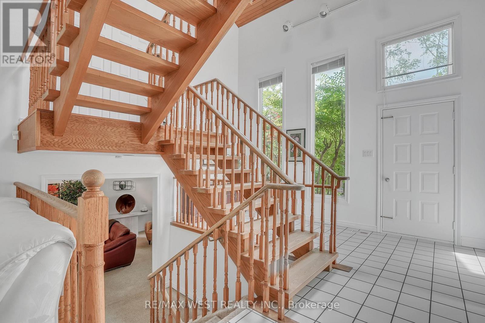Property at 35 JODIES LANE image 3