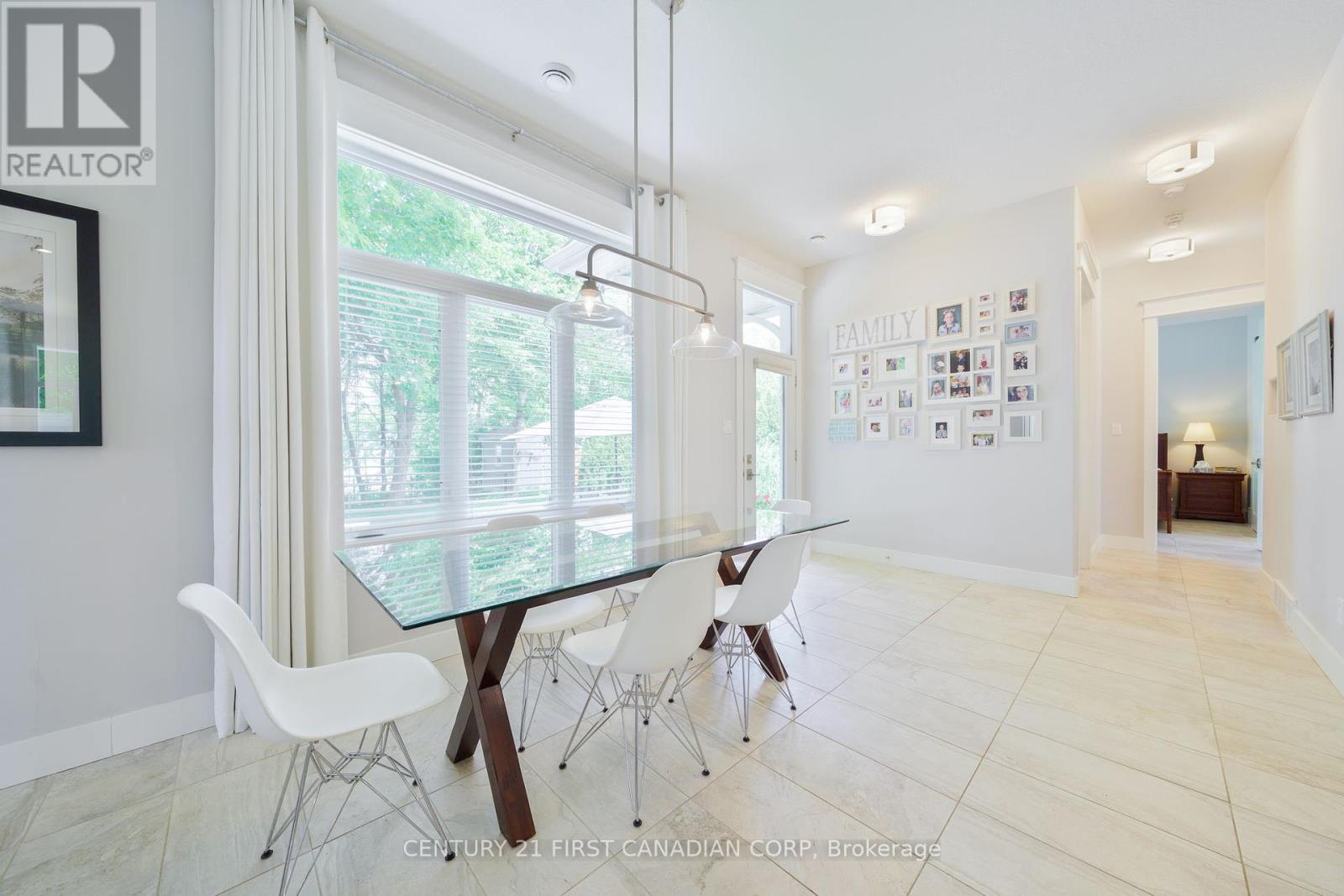 5144 Cedarview Drive, Lambton Shores, Ontario  N0N 1J0 - Photo 10 - X12230196