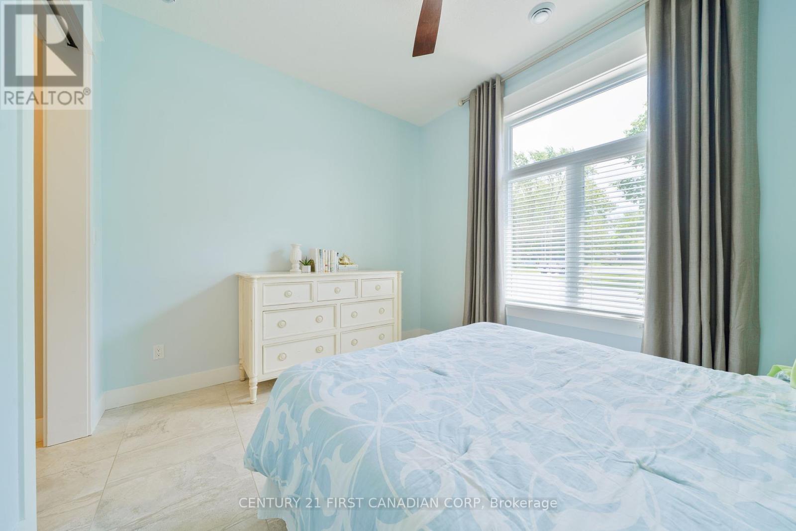 5144 Cedarview Drive, Lambton Shores, Ontario  N0N 1J0 - Photo 15 - X12230196