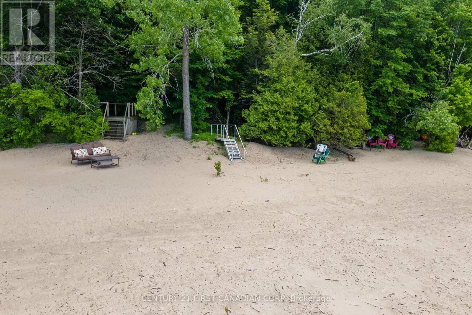 5144 Cedarview Drive, Lambton Shores, Ontario  N0N 1J0 - Photo 36 - X12230196