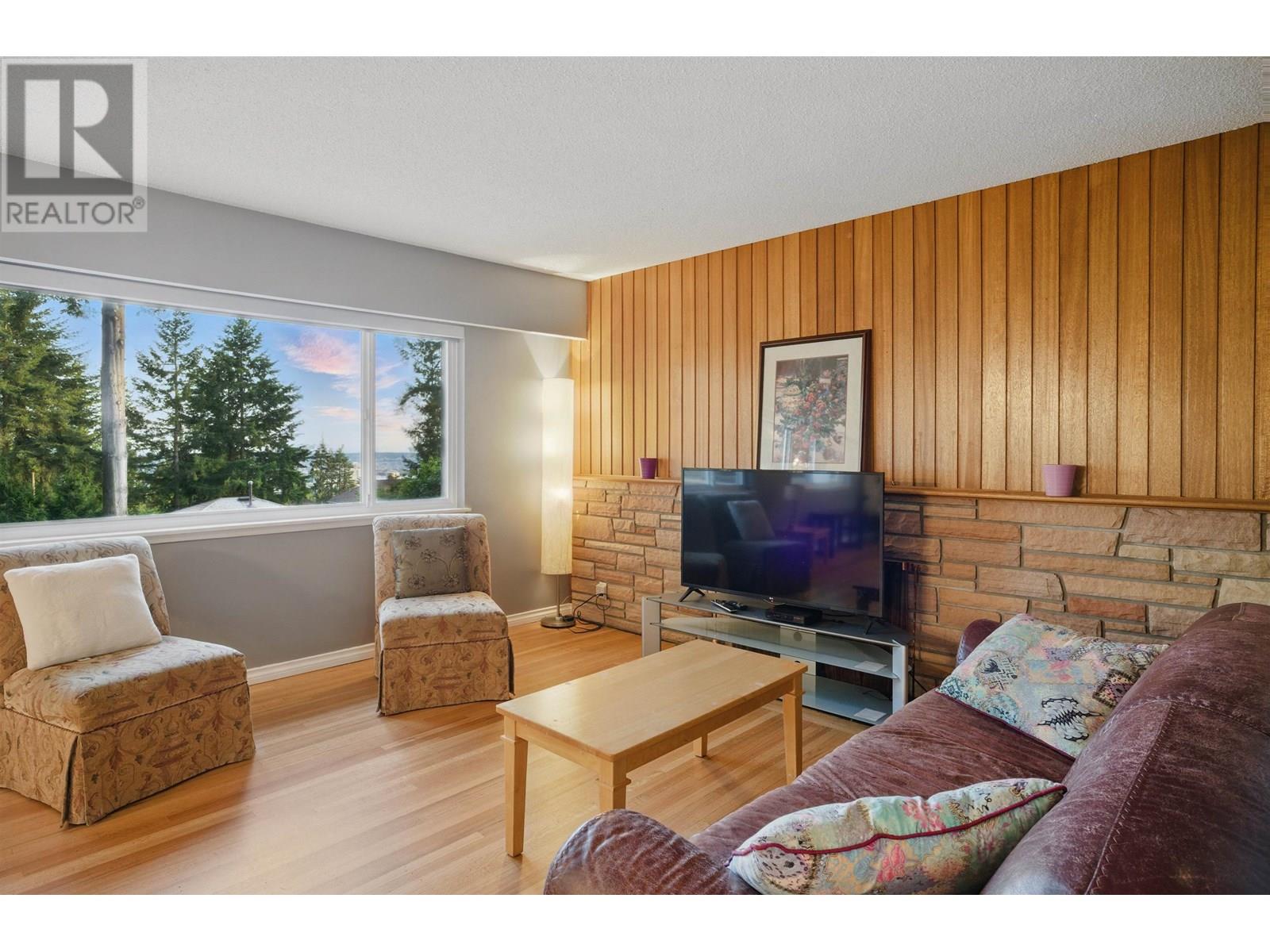 479 E 29th Street, North Vancouver, British Columbia  V7N 1E2 - Photo 16 - R3008412