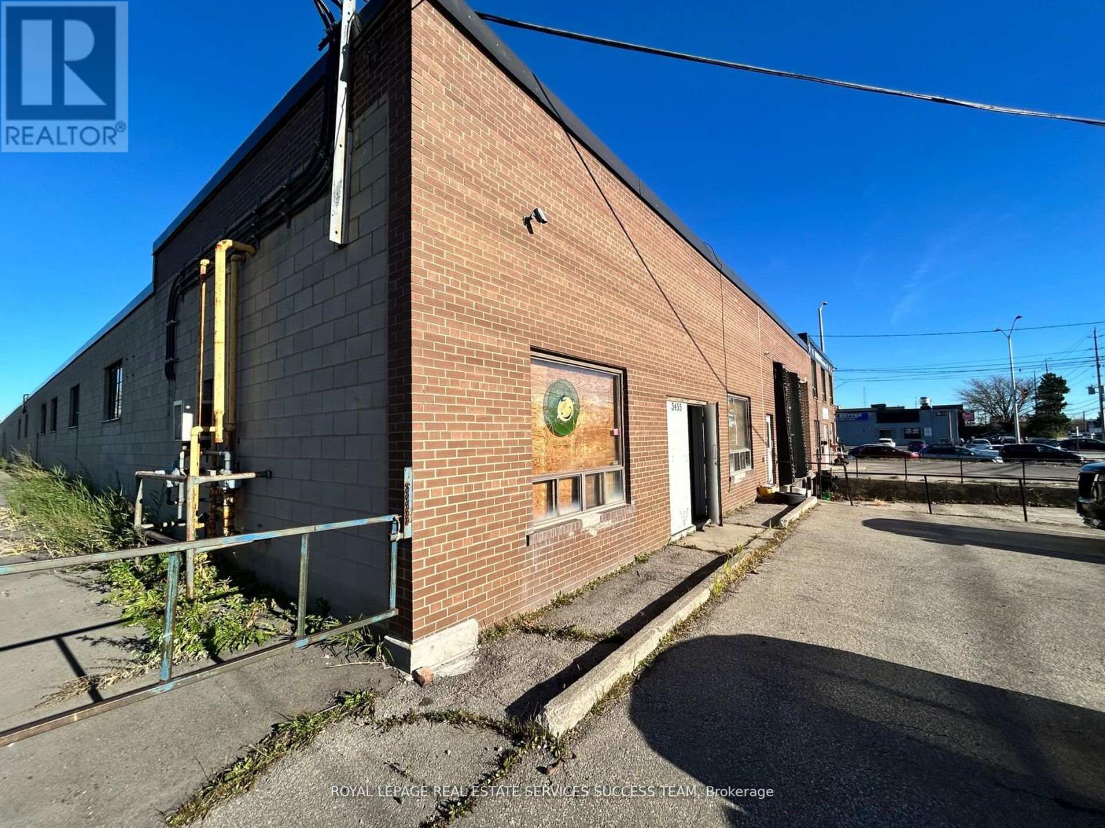 3-6 - 3455 Wolfedale Road, Mississauga, Ontario  L5C 1V8 - Photo 3 - W12229959