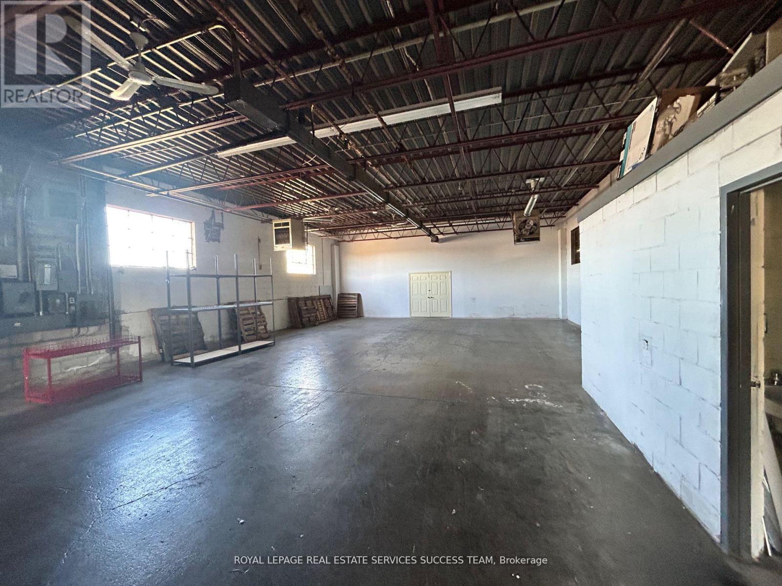 3-6 - 3455 Wolfedale Road, Mississauga, Ontario  L5C 1V8 - Photo 5 - W12229959