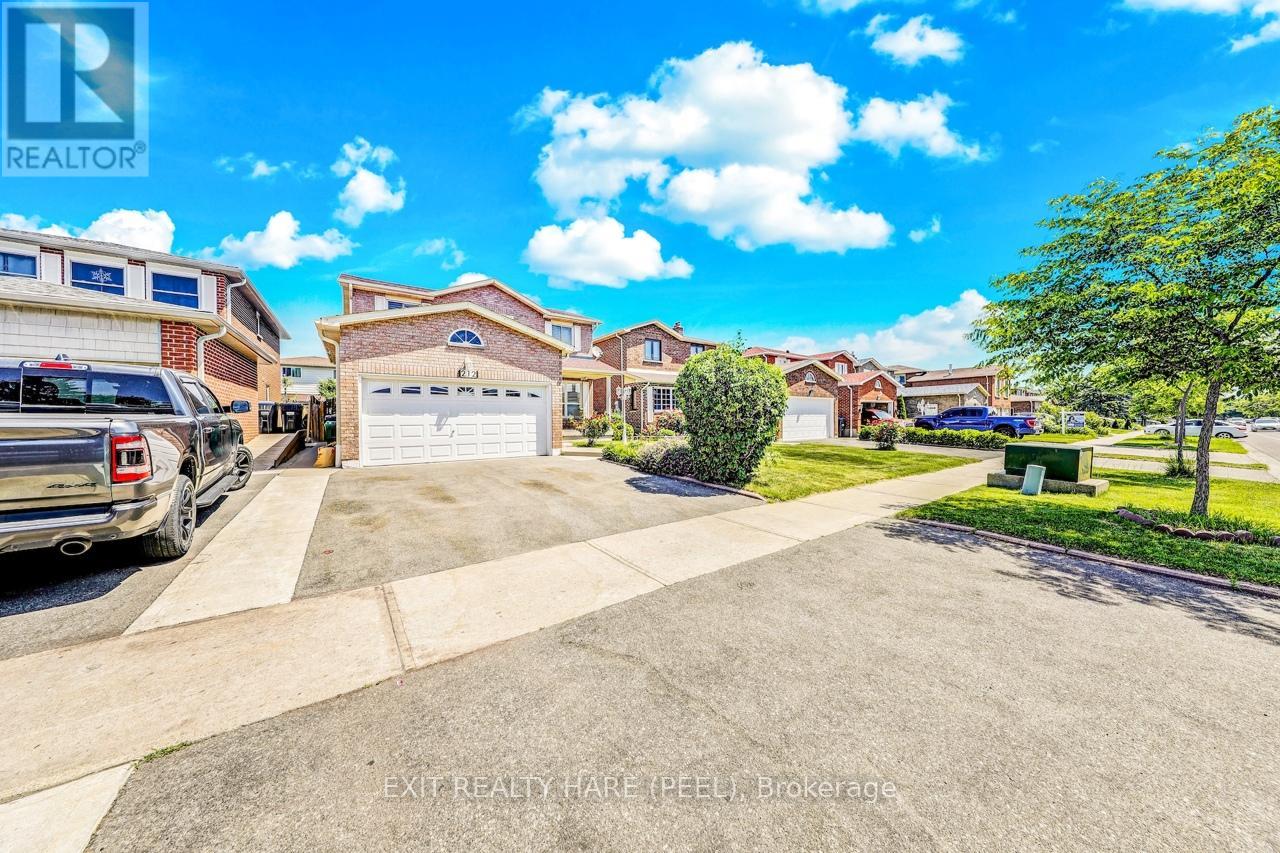 Property at 212 VODDEN STREET W image 3