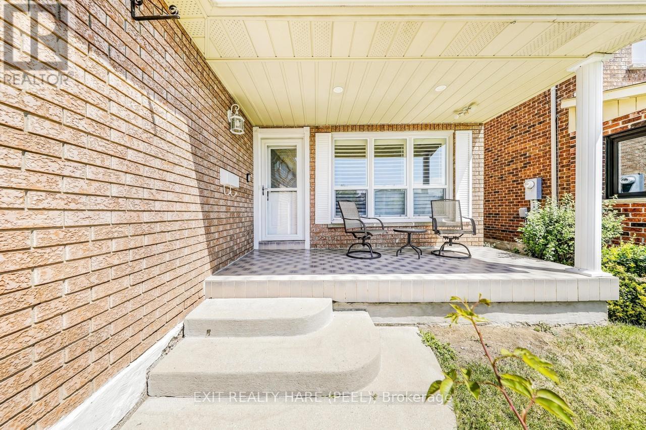 Property at 212 VODDEN STREET W image 4