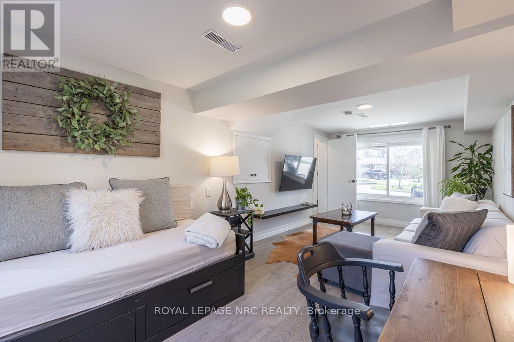 25 Victor Boulevard, St. Catharines, Ontario  L2T 2B4 - Photo 32 - X12229946
