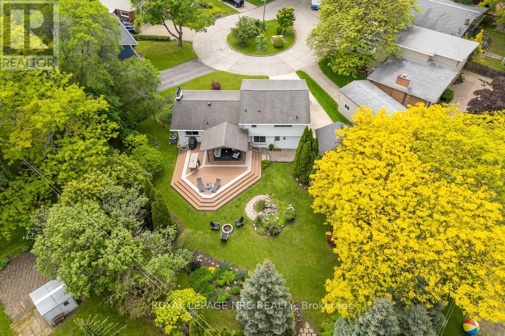Property at 25 VICTOR BOULEVARD image 5
