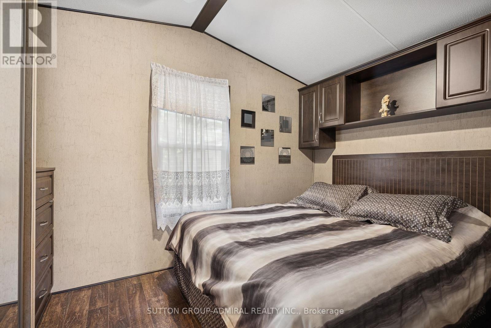 70 - 1082 Shamrock Marina Road, Gravenhurst (Morrison), Ontario  P0E 1G0 - Photo 8 - X12230136