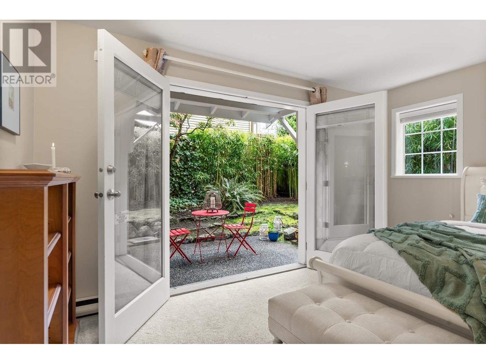 Property at 1816 COLLINGWOOD STREET image 1