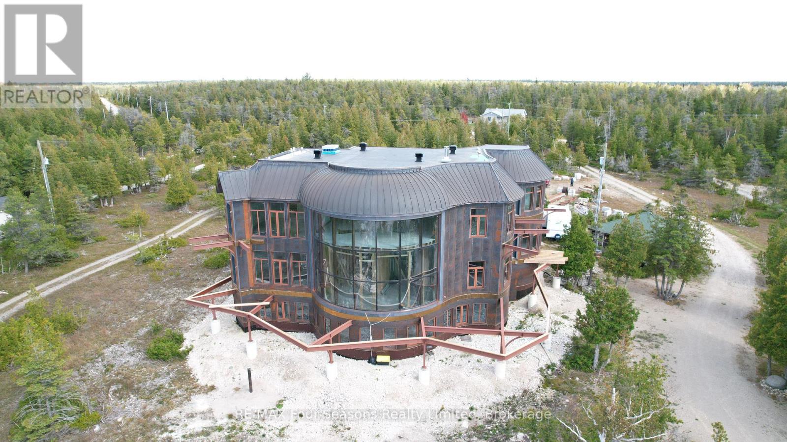 794 Dorcas Bay Road, Northern Bruce Peninsula, Ontario  N0H 2R0 - Photo 3 - X12228383