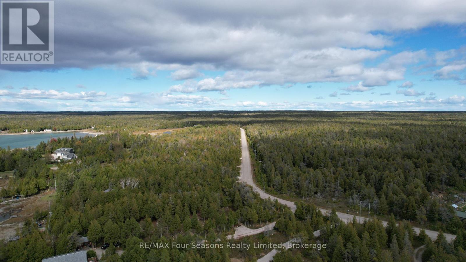 794 Dorcas Bay Road, Northern Bruce Peninsula, Ontario  N0H 2R0 - Photo 9 - X12228383