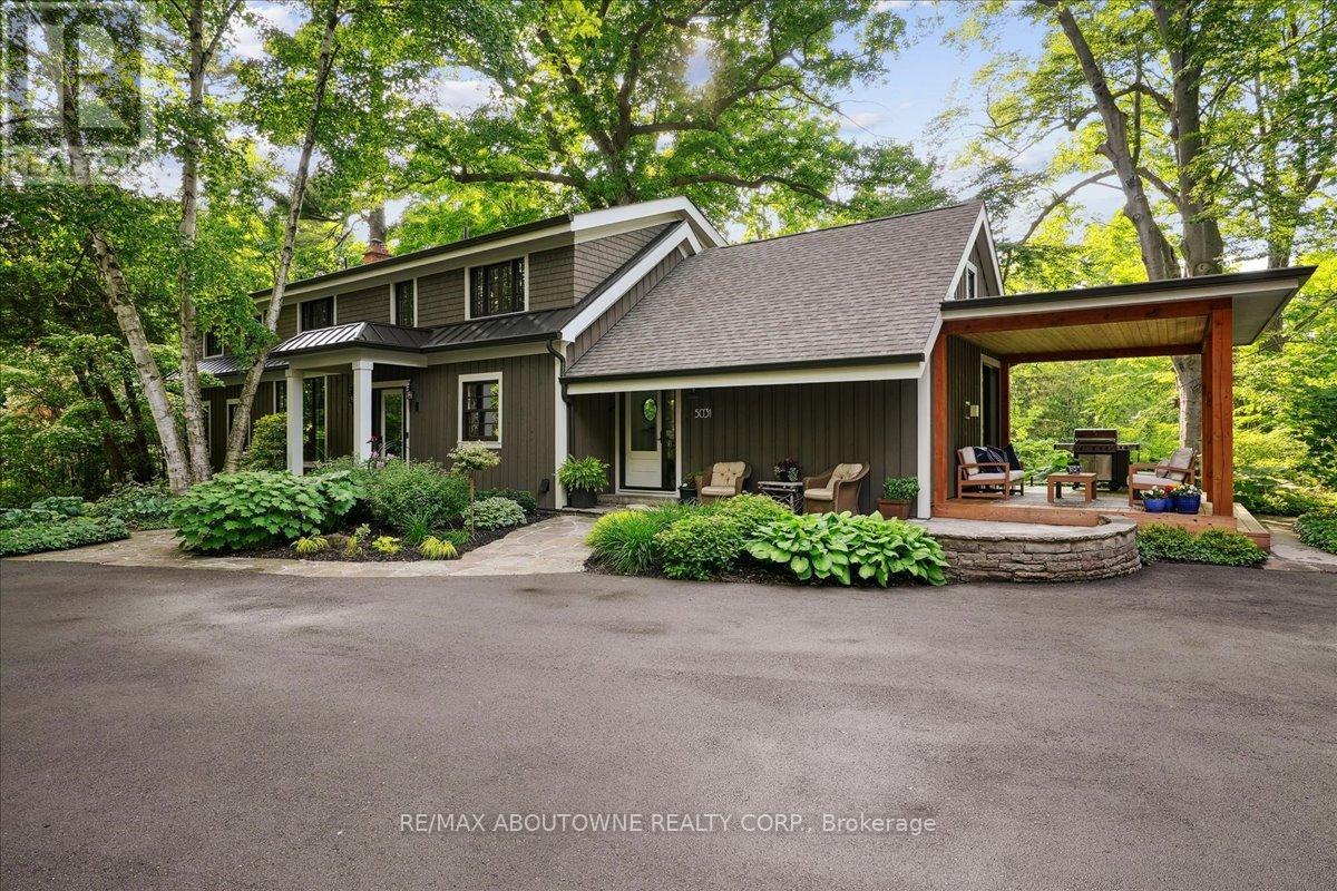 Property at 5031 LAKESHORE ROAD image 2