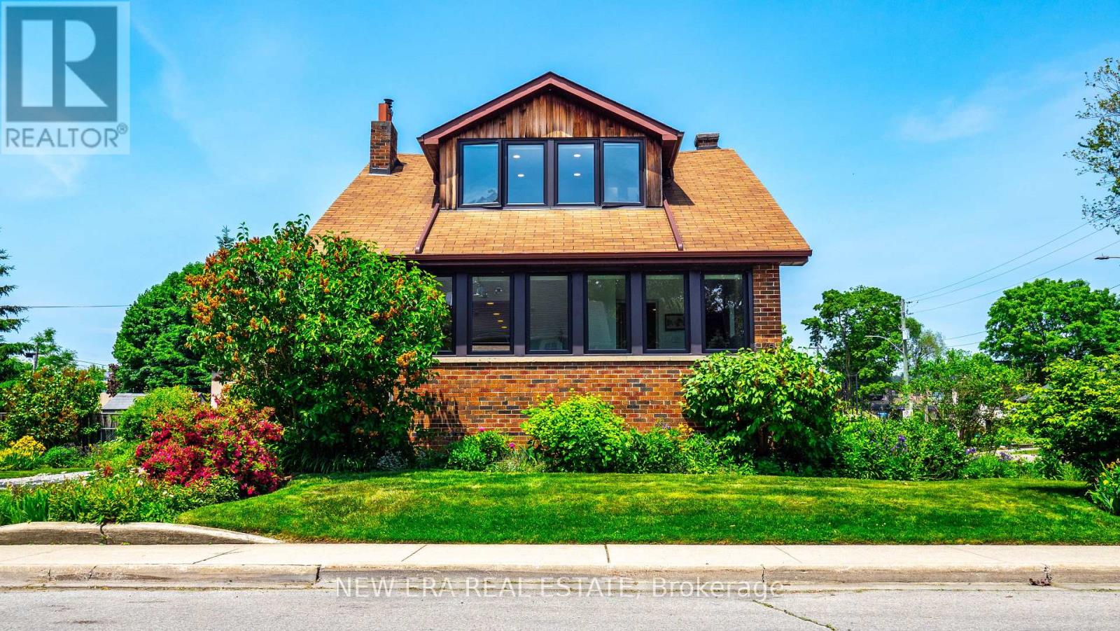 Property at 46 FOREST AVENUE image 2