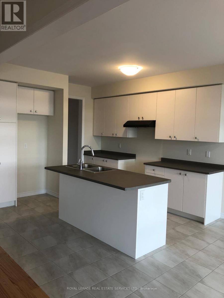 Property at 96 EXPLORER WAY image 2