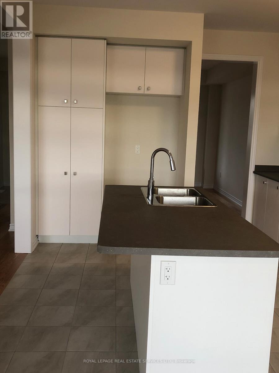 Property at 96 EXPLORER WAY image 3