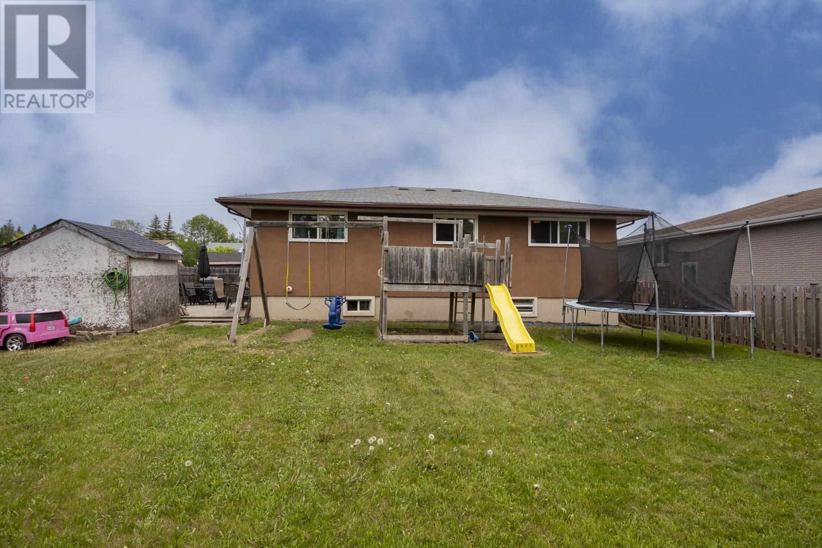 Property at 955 John ST image 3