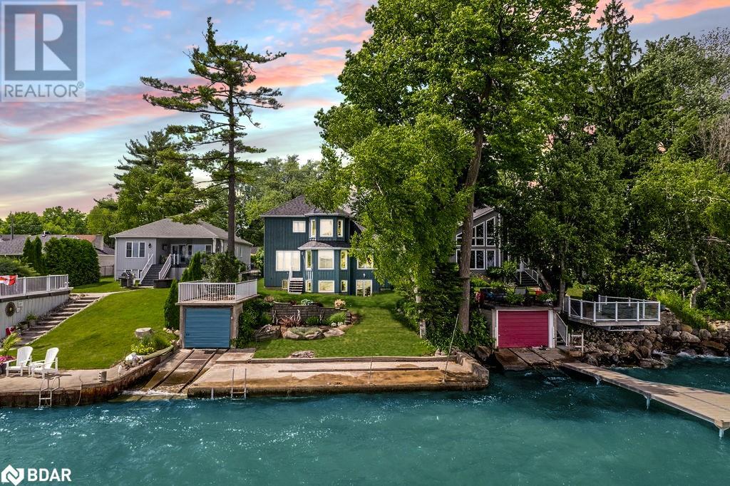 Property at 665 LAKELANDS Avenue image 3