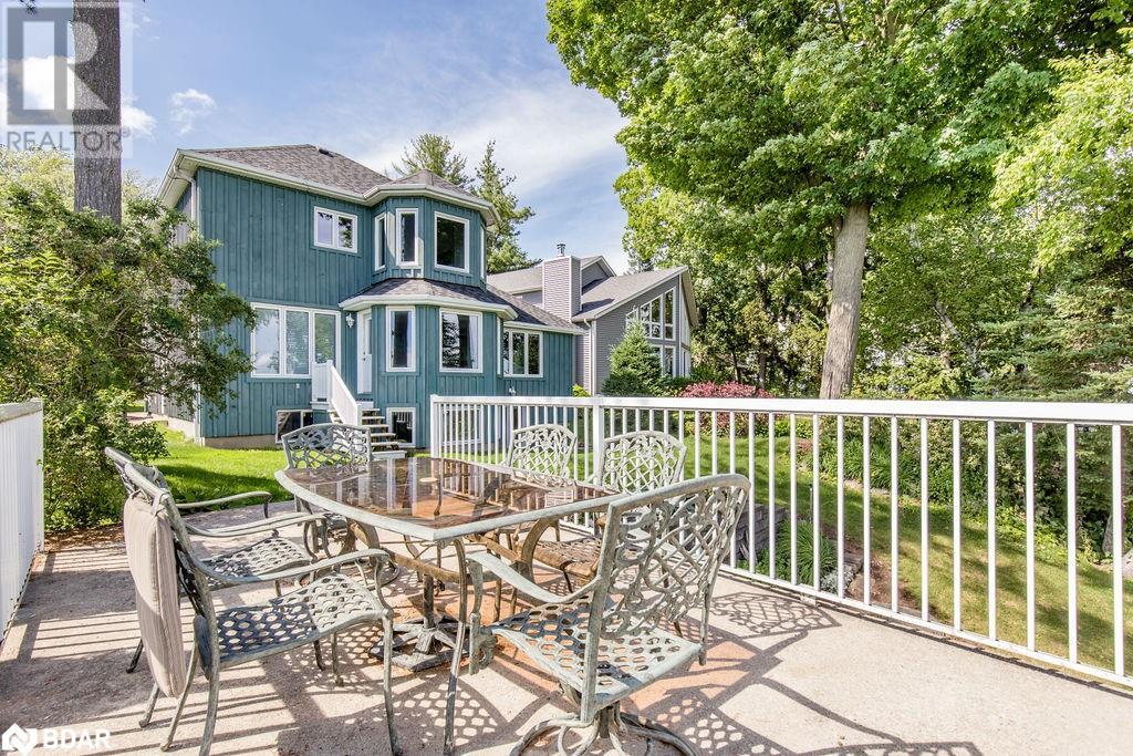 Property at 665 LAKELANDS Avenue image 4