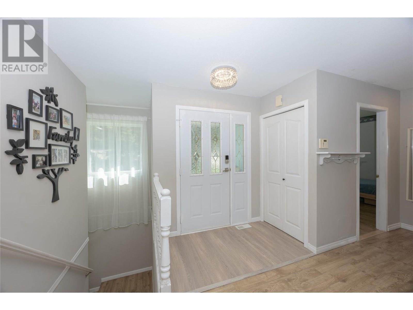 Property at 10580 Bonnie Drive image 2