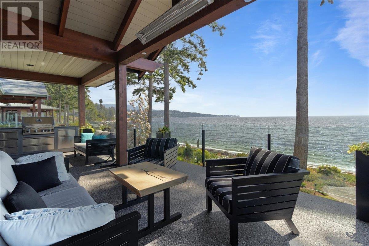 6015 Silverstone Lane, Sechelt, British Columbia  V7Z 0T8 - Photo 17 - R3004234