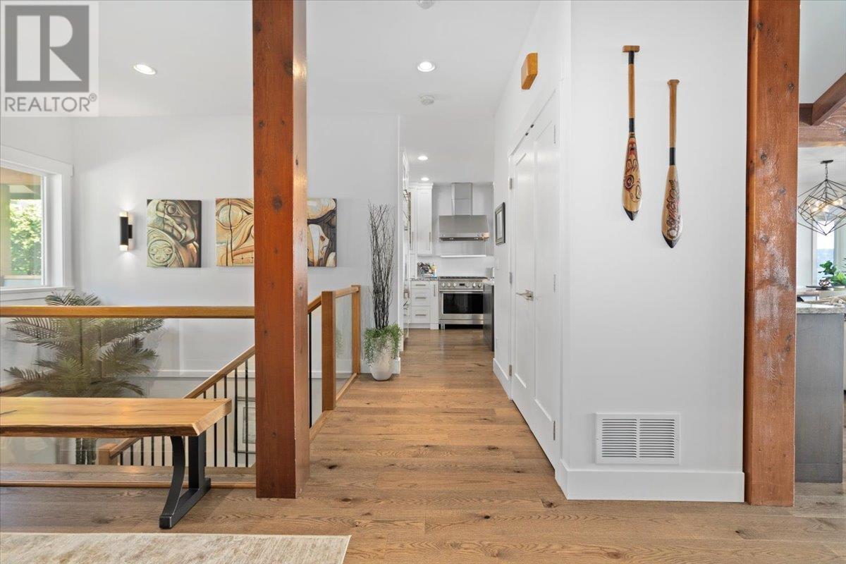 6015 Silverstone Lane, Sechelt, British Columbia  V7Z 0T8 - Photo 26 - R3004234