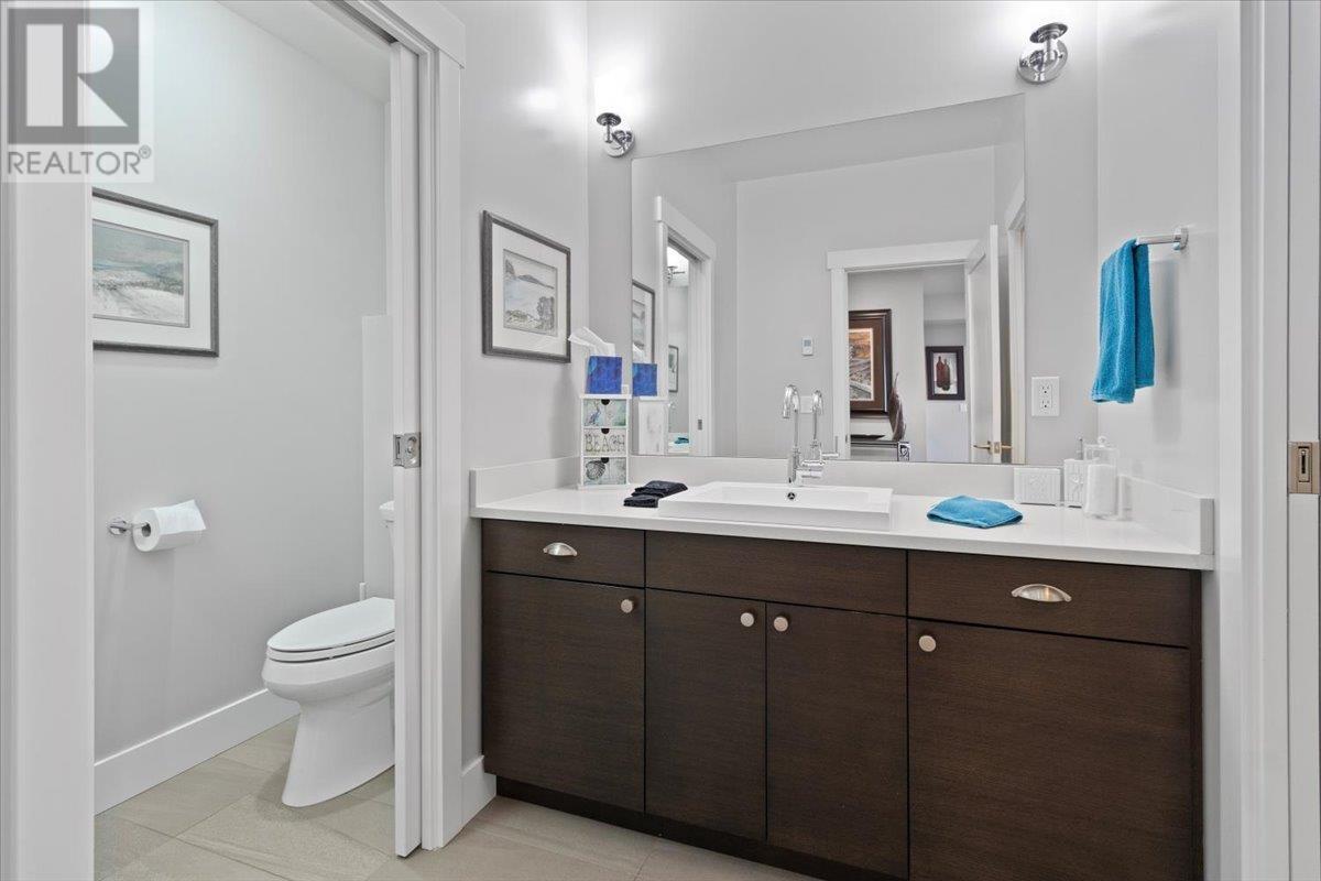 6015 Silverstone Lane, Sechelt, British Columbia  V7Z 0T8 - Photo 33 - R3004234