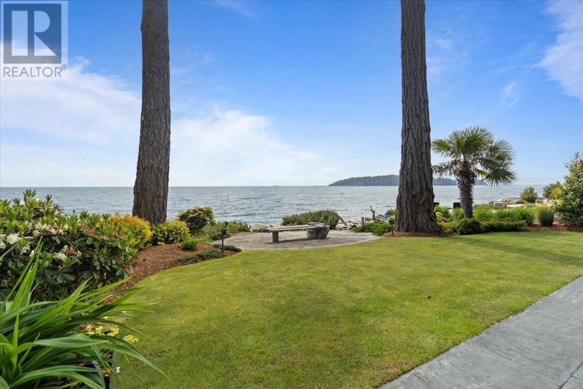 6015 Silverstone Lane, Sechelt, British Columbia  V7Z 0T8 - Photo 38 - R3004234