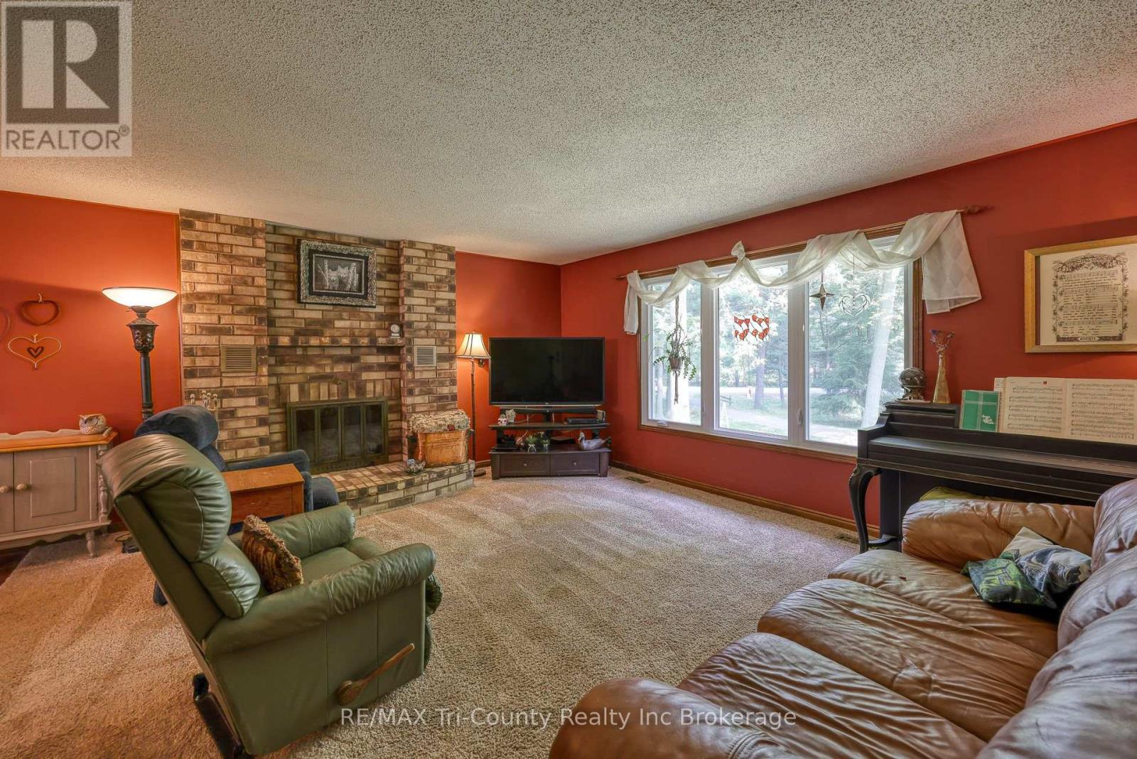 50 Rokeby Side Road, Norfolk, Ontario  N4G 4G7 - Photo 19 - X12230402