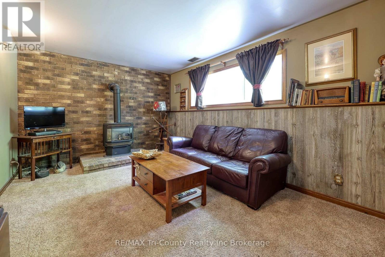 50 Rokeby Side Road, Norfolk, Ontario  N4G 4G7 - Photo 34 - X12230402