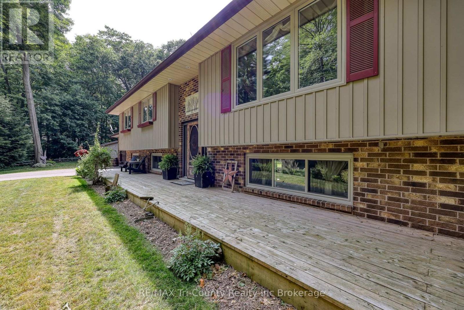 50 Rokeby Side Road, Norfolk, Ontario  N4G 4G7 - Photo 4 - X12230402