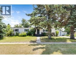 227 2nd Avenue W